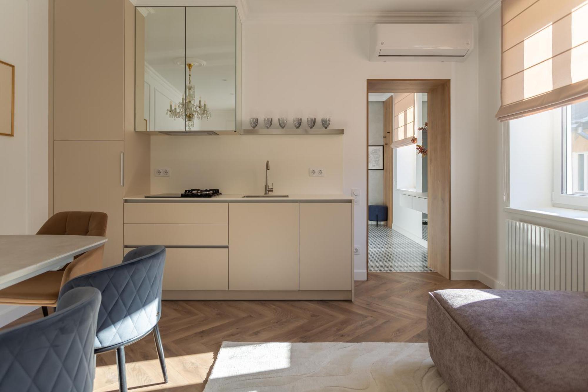 "M&D Apartmentslviv" Ultra Lux Rynok Square, 6Person Екстер'єр фото